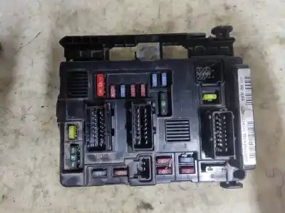 Second-hand car spare part fuse box unit for citroen c2 empresa oem iam references 9650628280  estantería 43