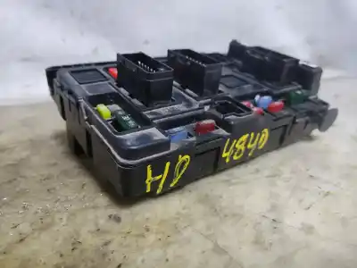 Second-hand car spare part fuse box unit for citroen c2 empresa oem iam references 9650628280  estantería 43