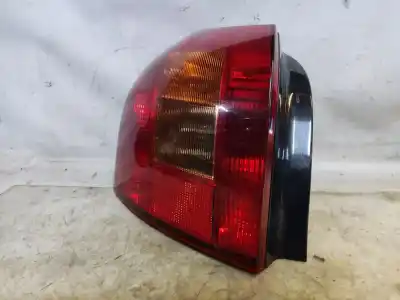 Pezzo di ricambio per auto di seconda mano lampada posteriore sinistra per toyota corolla (e12) 2.0 d-4d linea sol berlina riferimenti oem iam   estantería 144 a