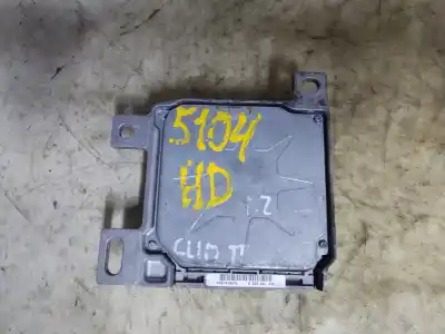 Автозапчасти б/у блок управления подушками безопасности за renault clio ii fase ii (b/cb0) authentique 58 cv / 43 kw ссылки oem iam 8200277318  estantería 53