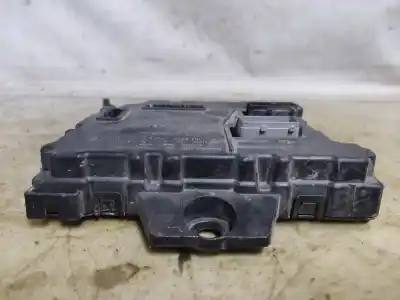 Second-hand car spare part electronic module for renault kangoo expression profesional oem iam references 8201077405b  estantería 55