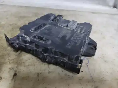 Second-hand car spare part electronic module for renault kangoo expression profesional oem iam references 8201077405b  estantería 55
