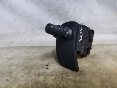 Second-hand car spare part headlights switch for renault modus confort dynamique oem iam references 7701057090  estantería 52