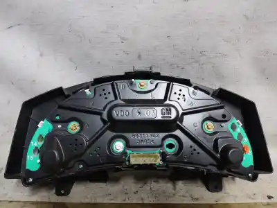 Peça sobressalente para automóvel em segunda mão quadrante por opel meriva cosmo referências oem iam 13163907db  estantería 2