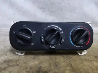 Peça sobressalente para automóvel em segunda mão comando de sofagem (chauffage / ar condicionado)  por dodge caliber se referências oem iam p55111874ac  estantería 68
