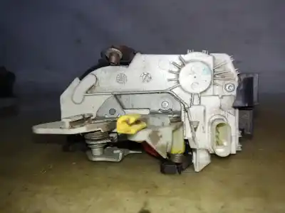 Second-hand car spare part front right door lock for dodge caliber se oem iam references   estantería 69