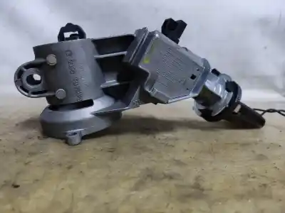 Second-hand car spare part ignition switch for opel corsa d ´´111 years´´ oem iam references 56155  estantería 95