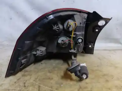 Second-hand car spare part right tailgate light for kia rio concept oem iam references 92402-1w2r  estantería 144 b