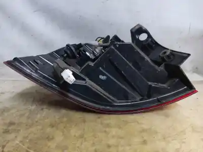 Second-hand car spare part right tailgate light for kia rio concept oem iam references 92402-1w2r  estantería 144 b