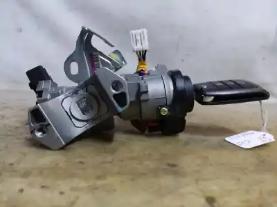 Second-hand car spare part ignition switch for kia rio concept oem iam references w50  estantería 70