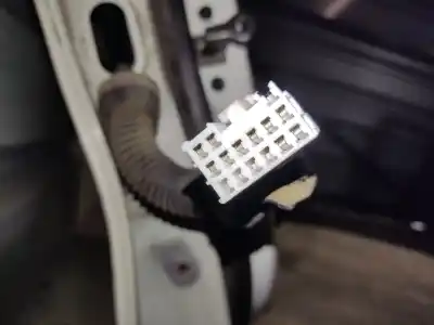 Second-hand car spare part rear right door for kia rio concept oem iam references 