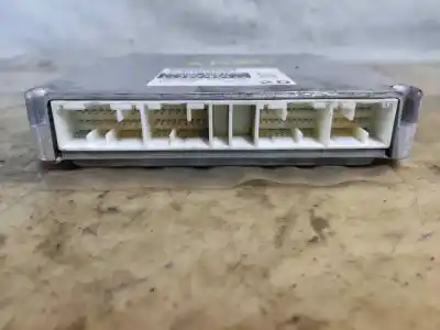 Peça sobressalente para automóvel em segunda mão centralina de motor uce por toyota corolla (e12) 2.0 d-4d linea luna berlina referências oem iam 89666-02120