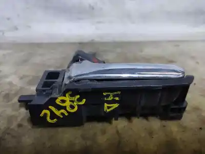 Second-hand car spare part interior left front handle for toyota corolla (e12) 2.0 d-4d linea luna berlina oem iam references   estantería 68