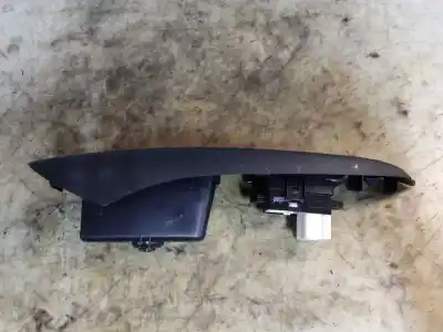 Second-hand car spare part rear left power window switch for nissan note tekna premium oem iam references   estantería 58