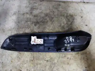 Second-hand car spare part right front power window switch for nissan note tekna premium oem iam references 4512sn  estantería 59