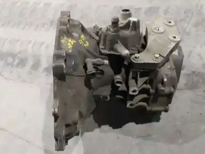 Pezzo di ricambio per auto di seconda mano riduttore per opel corsa d corsavan riferimenti oem iam 24580686 fila 1 palet 1