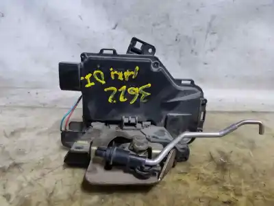 Peça sobressalente para automóvel em segunda mão fechadura da porta dianteira esquerda por audi a6 berlina (4b2) 2.5 v6 24v tdi referências oem iam 