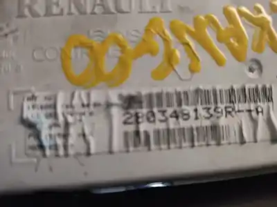 Second-hand car spare part multifunction display for renault kangoo authentique oem iam references 280348139r  estantería 53