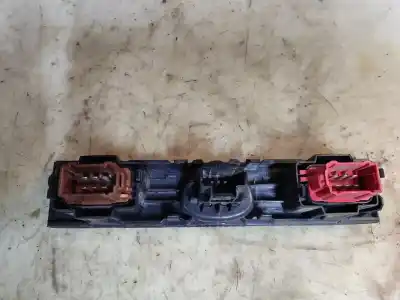 Автозапчасти б/у предупреждение за renault clio ii fase ii (b/cb0) base authentique 65 cv / 48 kw ссылки oem iam 442723  estantería 53