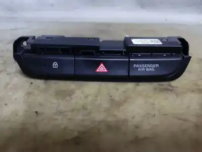 Second-hand car spare part hazard warning lights for kia xceed business oem iam references 93600j7000wk