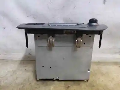 Second-hand car spare part audio system / radio cd for seat leon (1p1) 2.0 tdi 16v oem iam references 1p103515247v