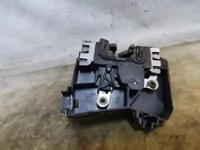 Second-hand car spare part front right door lock for opel combo cargo oem iam references 24434883