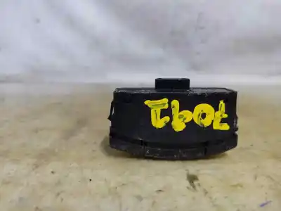 Peça sobressalente para automóvel em segunda mão interruptor 4 piscas - emergência por bmw serie 1 berlina (e81/e87) 120d referências oem iam 8945b08-02