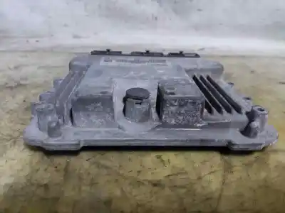 Peça sobressalente para automóvel em segunda mão centralina de motor uce por ford focus berlina (cap) ambiente (d) referências oem iam 0281011263