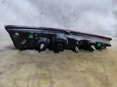 Peça sobressalente para automóvel em segunda mão farolim interior traseiro direito por renault captur ii intens referências oem iam 265501234r  estantería 129 a