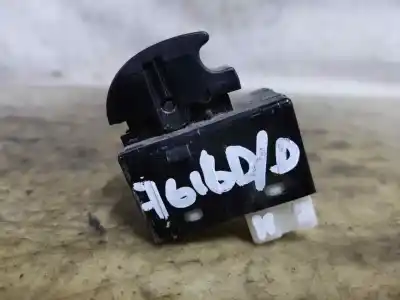 Second-hand car spare part RIGHT FRONT POWER WINDOW SWITCH for RENAULT KOLEOS  OEM IAM references 25411JY00A  ESTANTERÍA 55