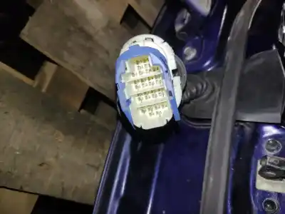 Second-hand car spare part front right door for mazda cx-7 (er) active oem iam references 