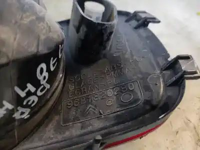 Second-hand car spare part rear left bumper lamp for citroen c3 picasso exclusive oem iam references 9681820280  estantería 29