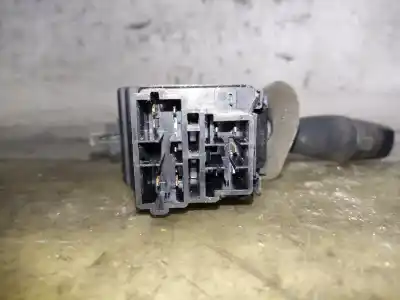 Pièce détachée automobile d'occasion COMMUTATEUR D'ÉCLAIRAGE pour PEUGEOT PARTNER (S1)  Références OEM IAM 96236415  ESTANTERÍA 41