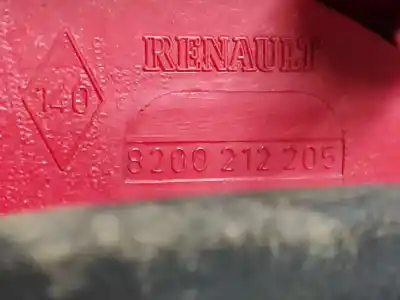 Second-hand car spare part left tailgate light for renault modus confort dynamique 98 cv / 72 kw oem iam references 8200212205  estantería 21