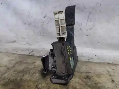 Second-hand car spare part accelerator pedal for seat leon (1m1) 1.9 tdi oem iam references 0281002342  estantería 83