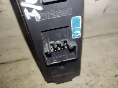 Peça sobressalente para automóvel em segunda mão botão / interruptor elevador vidro dianteiro esquerdo por mazda cx-7 (er) active referências oem iam k0021  estantería 70
