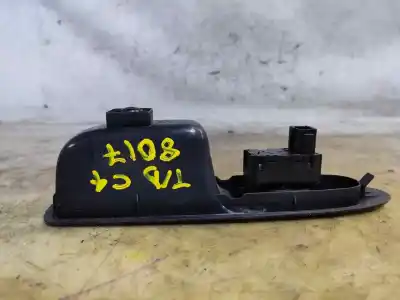 Peça sobressalente para automóvel em segunda mão botão / interruptor elevador vidro traseiro direito por citroen c4 lim. collection referências oem iam 96657926xt  estantería 44