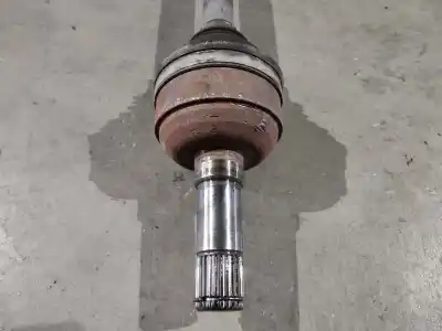 Peça sobressalente para automóvel em segunda mão transmissão dianteira esquerda por opel zafira (c) excellence start/stop referências oem iam 