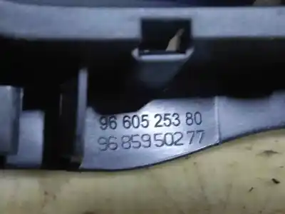 Second-hand car spare part interior right front handle for citroen c4 lim. collection oem iam references 9685960277  estantería 42