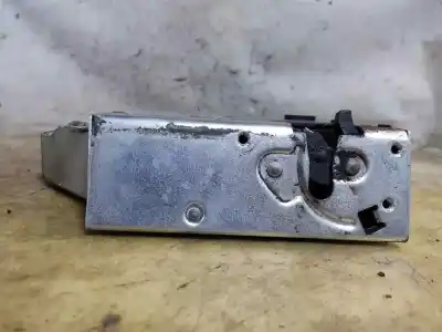 Peça sobressalente para automóvel em segunda mão FECHADURA DA PORTA DO LADO DIREITO por FORD TRANSIT CONNECT (TC7)  Referências OEM IAM 2T14V264A32DM  ESTANTERÍA 63