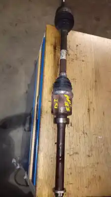 Second-hand car spare part front right transmission for renault captur ii intens oem iam references   tubo 23-3