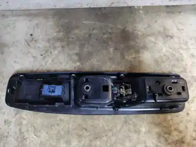 Peça sobressalente para automóvel em segunda mão botão / interruptor elevador vidro dianteiro direito por fiat doblo active referências oem iam 