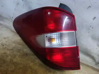 Pezzo di ricambio per auto di seconda mano LAMPADA POSTERIORE SINISTRA per SSANGYONG RODIUS  Riferimenti OEM IAM 8360121  ESTANTERÍA 144 A