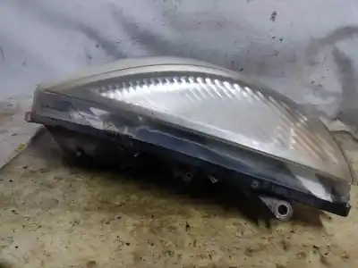 Second-hand car spare part right headlight for renault scenic ii confort dynamique oem iam references   