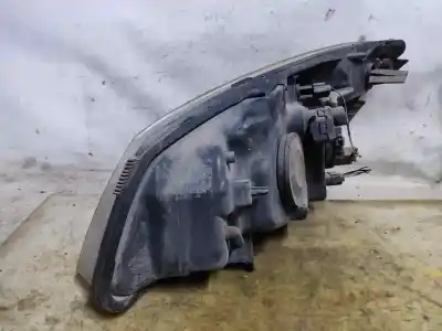 Second-hand car spare part right headlight for renault scenic ii confort dynamique oem iam references   