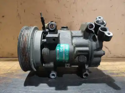 Peça sobressalente para automóvel em segunda mão compressor de ar condicionado a/a a/c por renault clio ii fase ii (b/cb0) base authentique referências oem iam 1416k fila 3 palet 36