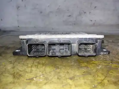 Автозапчастина б/у ебу контролер двигуна для renault clio ii fase ii (b/cb0) base authentique посилання на oem iam 8200513076  