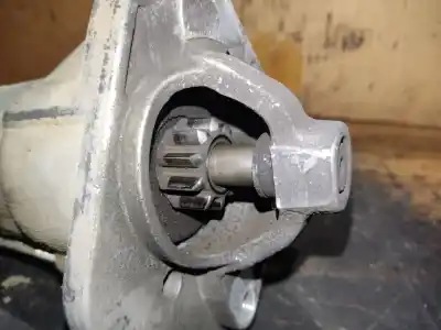 Peça sobressalente para automóvel em segunda mão motor de arranque por dacia duster ii comfort referências oem iam 233003329r fila 1 palet 35