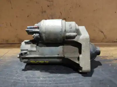 Peça sobressalente para automóvel em segunda mão motor de arranque por dacia duster ii comfort referências oem iam 233003329r fila 1 palet 35