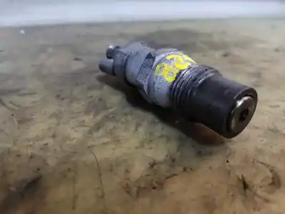 Peça sobressalente para automóvel em segunda mão INJETOR por RENAULT EXPRESS  Referências OEM IAM   ESTANTERÍA 53